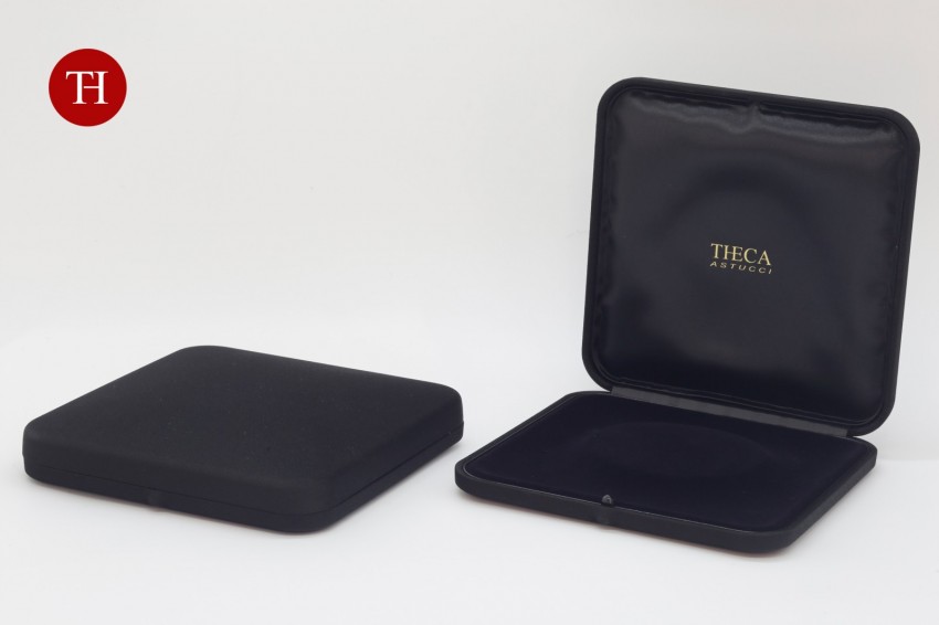 Presentation boxes Jewelry gift boxes Astucci per Gioielli Noir Noir necklace box 180x180x25 mm &hellip;